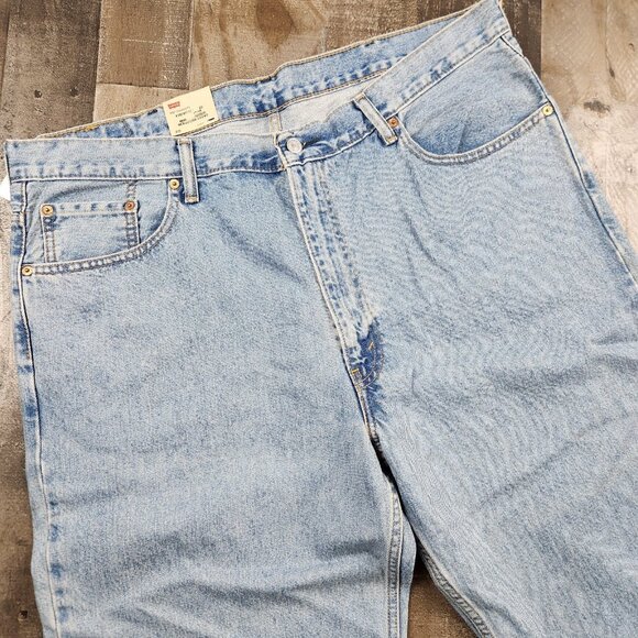 Mens Levis 550 size 42x32 Relaxed Straight Leg Mid Rise 5 Pocket Denim Jeans NEW - Picture 1 of 10